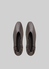 A.Emery Brie Flats Graphite - Women