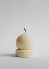 Taith Lu Candle Cream - Lifestyle
