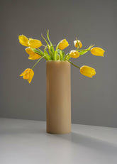 Ann Vincent Cave Vase Sand - Lifestyle