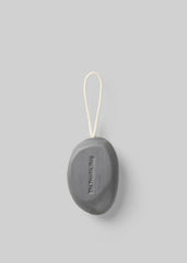 The Frankie Shop Soap Oud Natural - Lifestyle