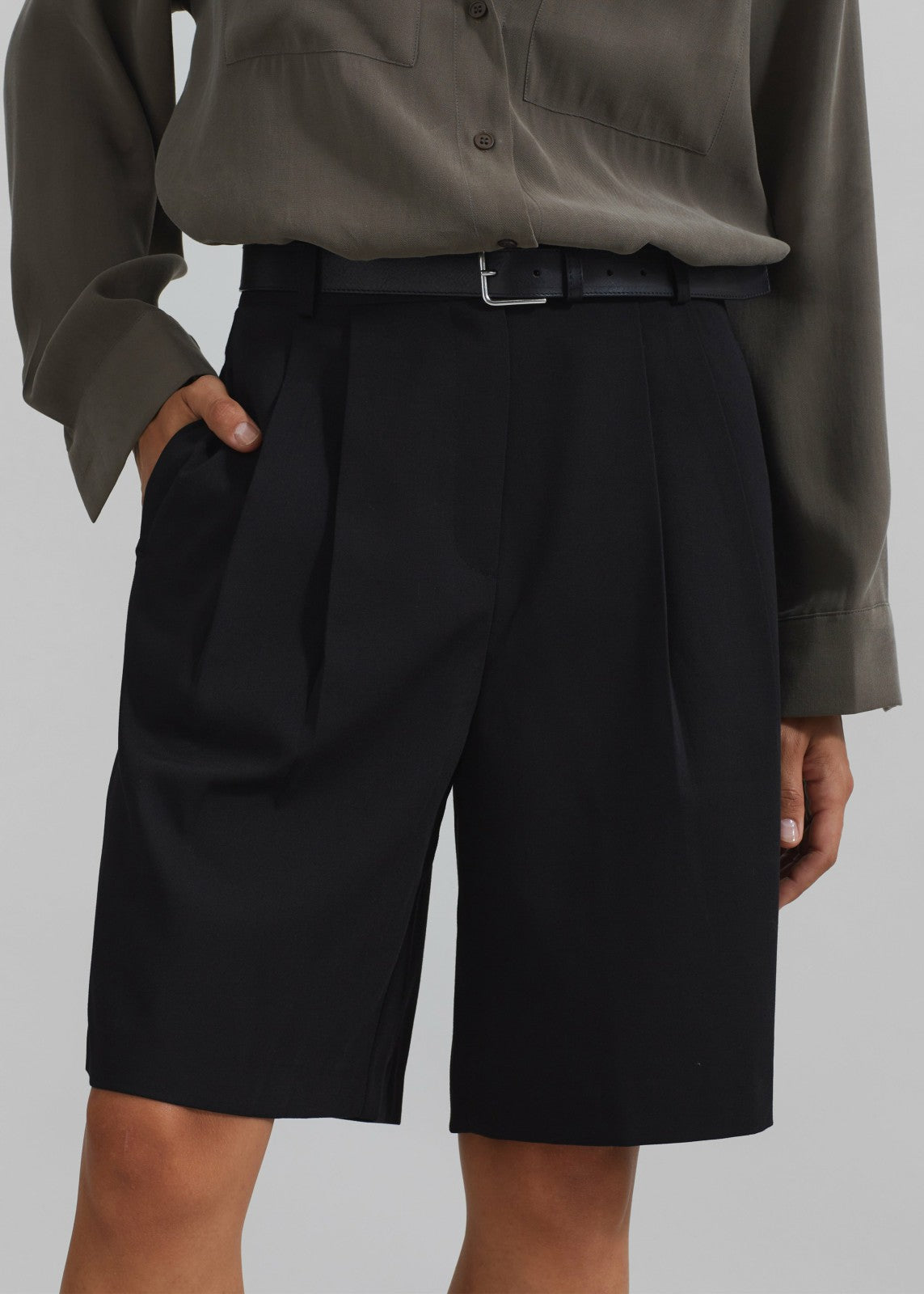 Sava Bermuda Shorts Black - Women