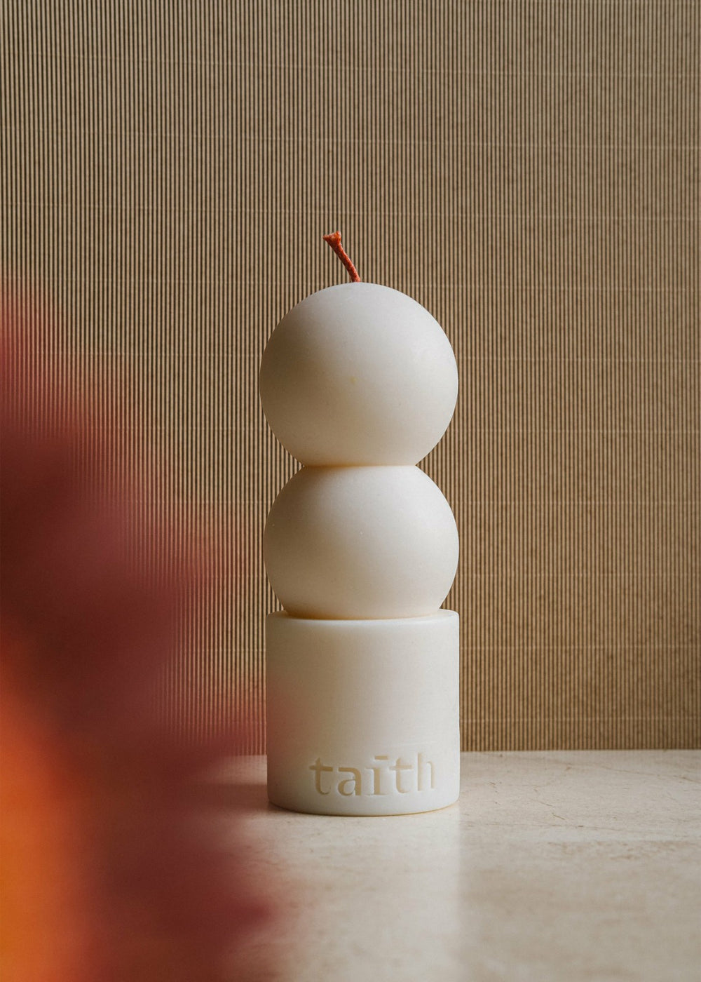 Taith Lilu Candle Cream - Lifestyle