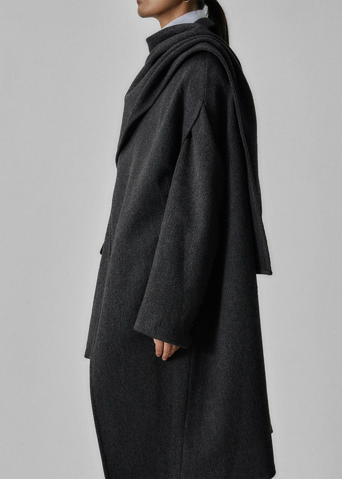 Whisella Cape Charcoal - Women