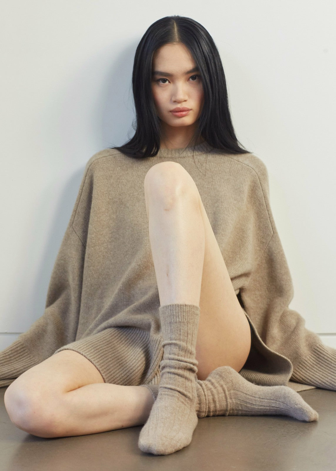 Kano Cashmere Ribbed Socks Taupe - Women