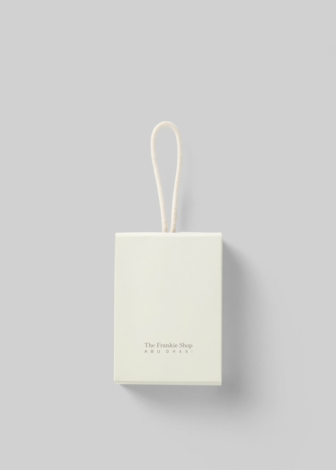The Frankie Shop Soap Oud Natural - Lifestyle