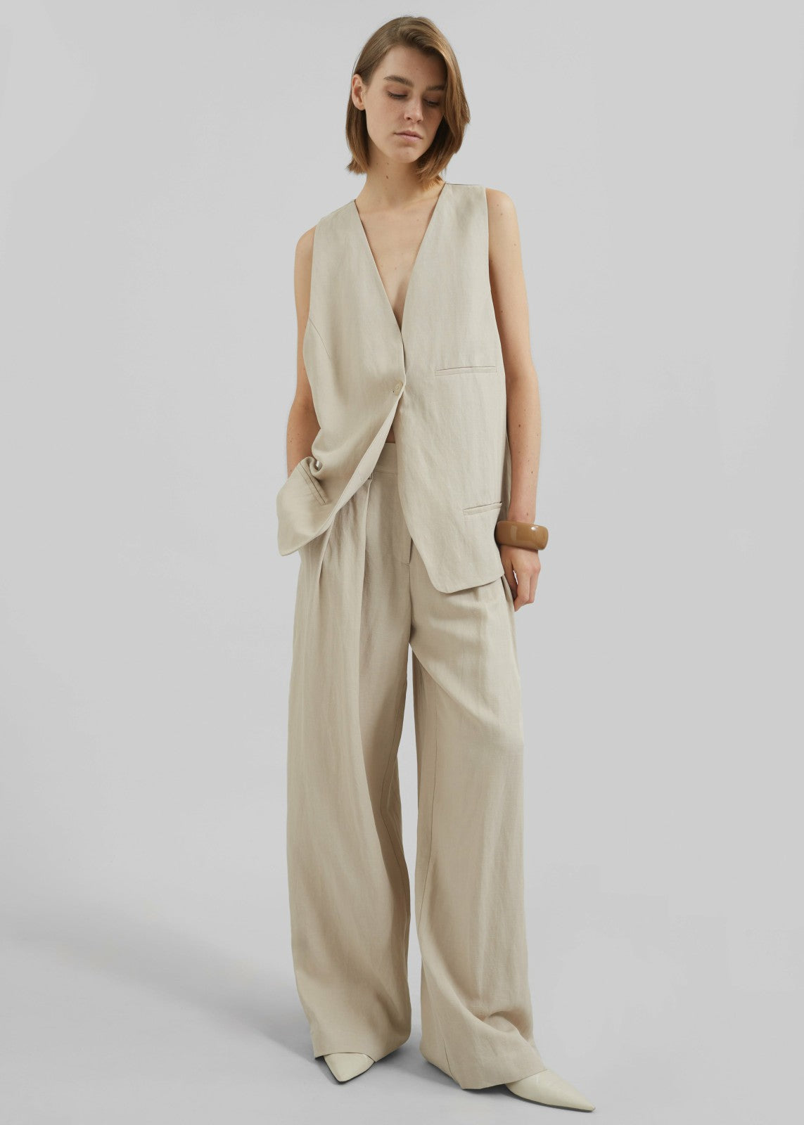 Melrose Linen Vest Cement - Women