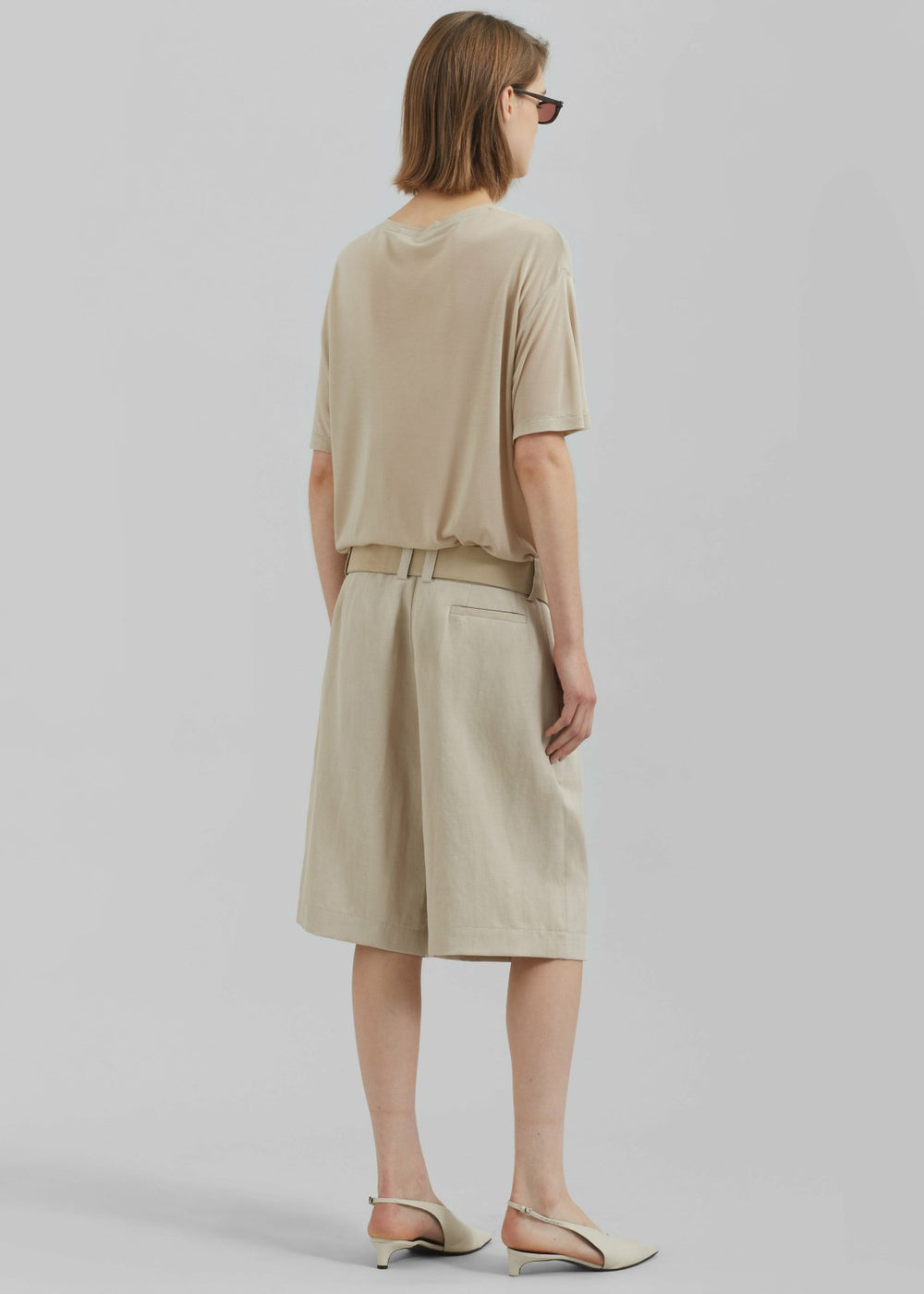 Bilbao Pleated Linen Bermuda Shorts Cement - Women