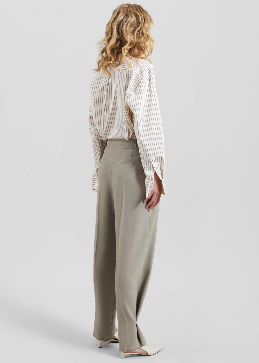 Dina Pleated Trousers Light Taupe - Women