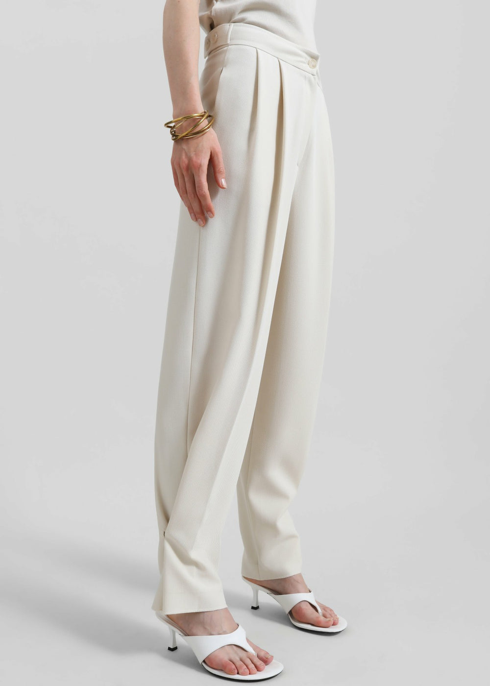 Dina Pleated Trousers Cream - Women