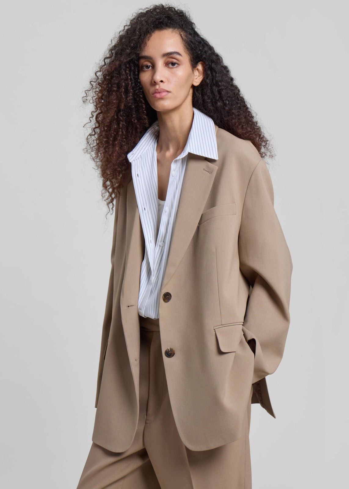 Bea Blazer Latte - Women