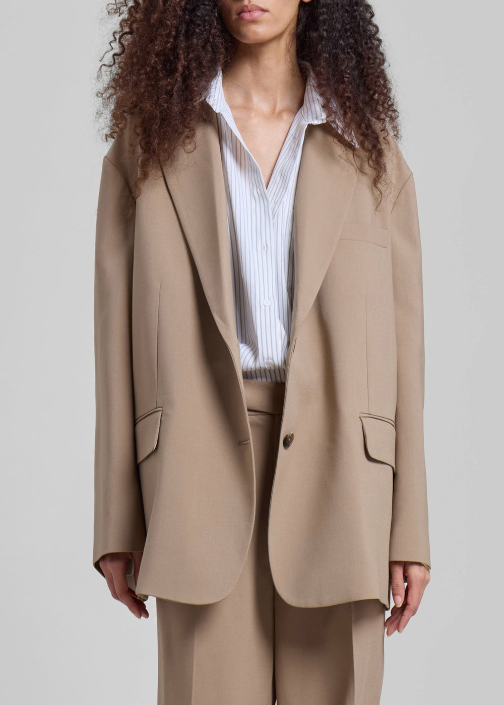 Bea Blazer Latte - Women