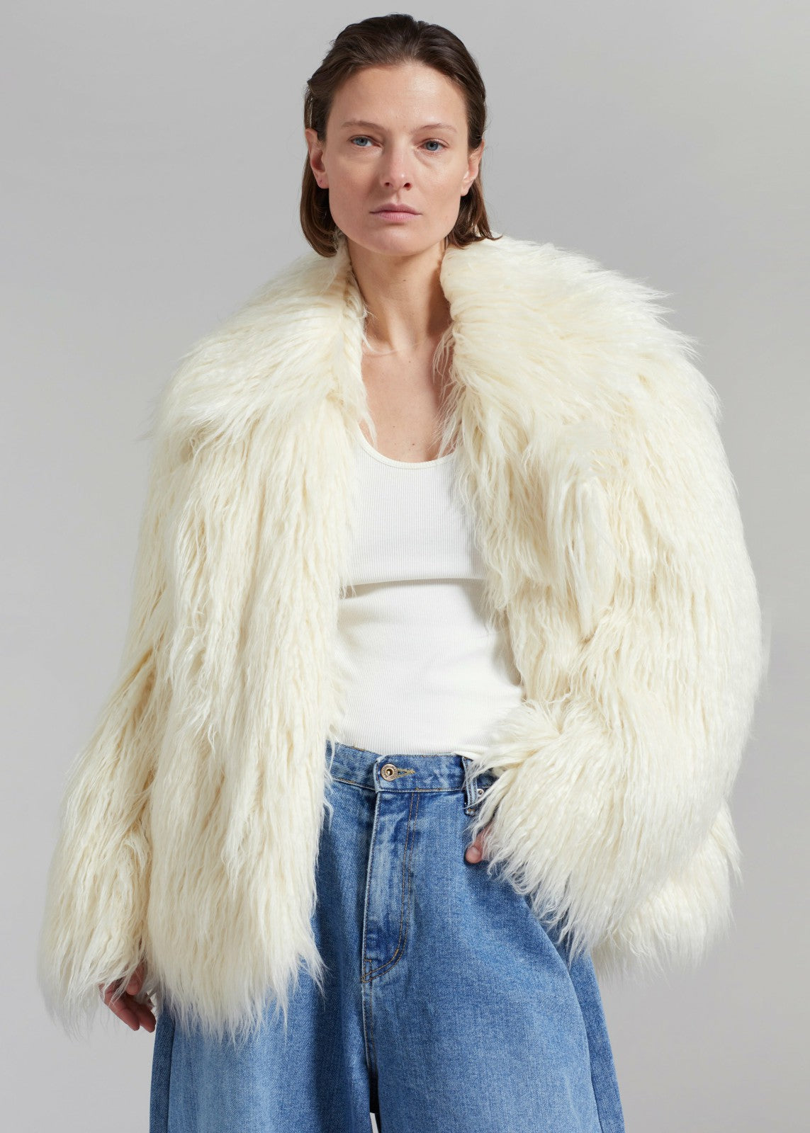 Liza Short Faux Fur Coat Off White - Women