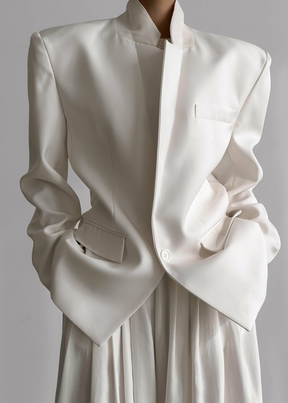 Jun Blazer White - Women